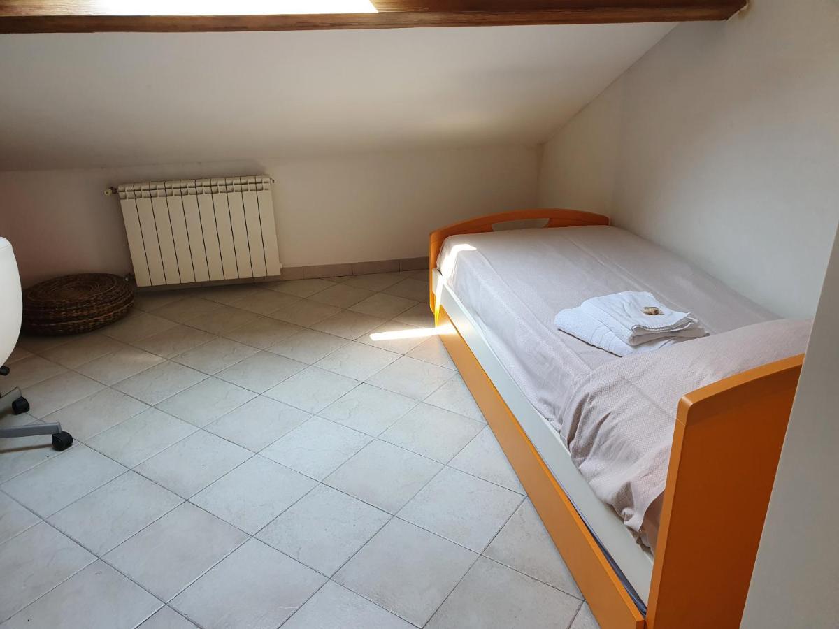 Appartamento La Mansarda Savona Esterno foto